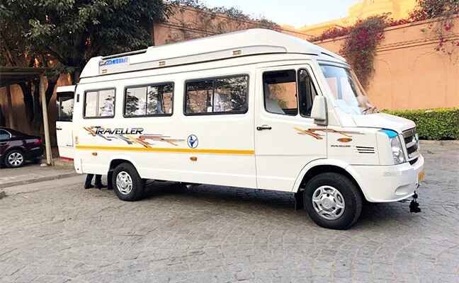 Tempo Traveller in Jaipur